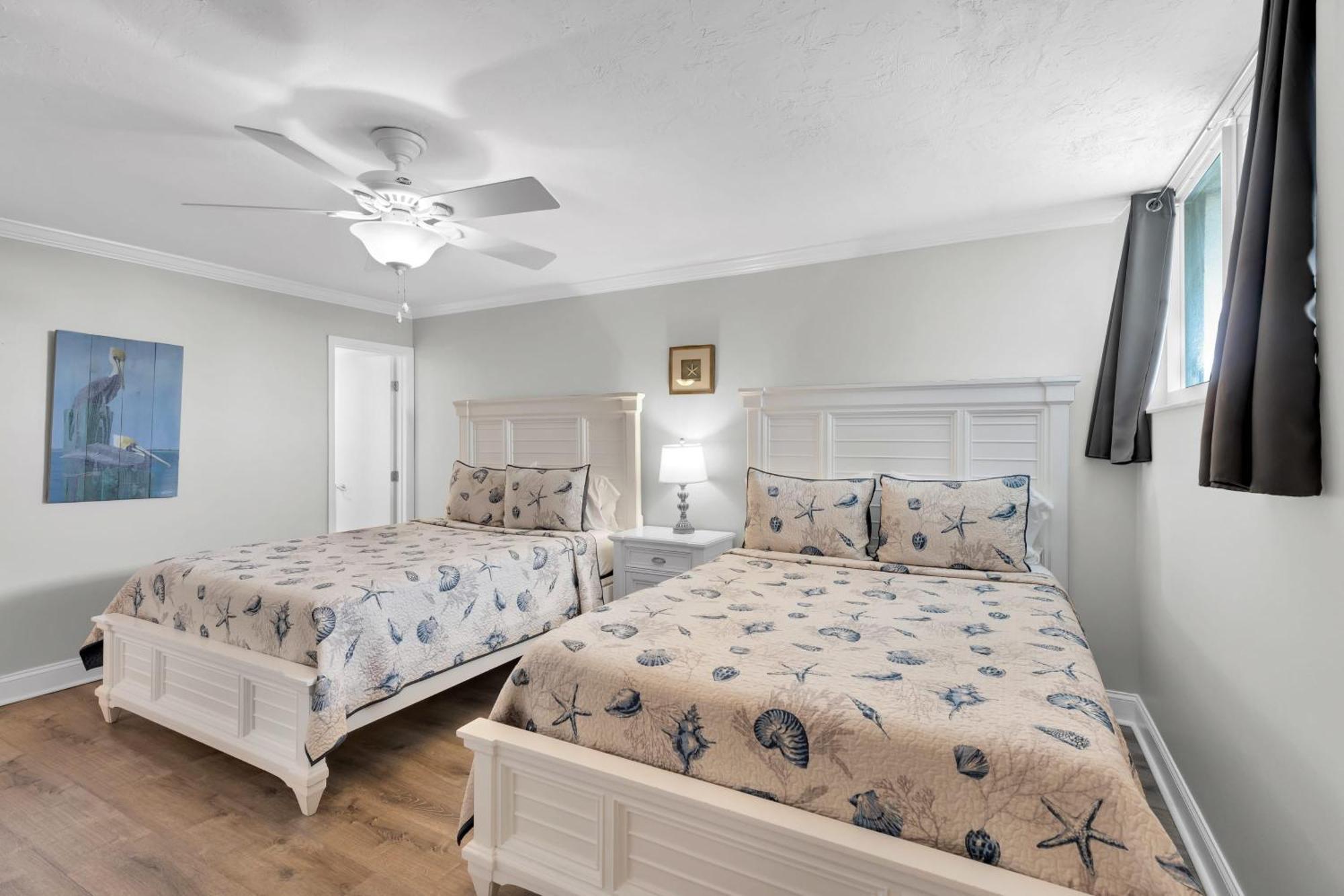 St Kitts - Downtown Waterfront Penthouse Pool Dock Parking Villa Key West Bagian luar foto